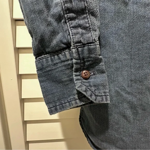 Madewell Denim Button Up Shirt - Picture 3 of 8
